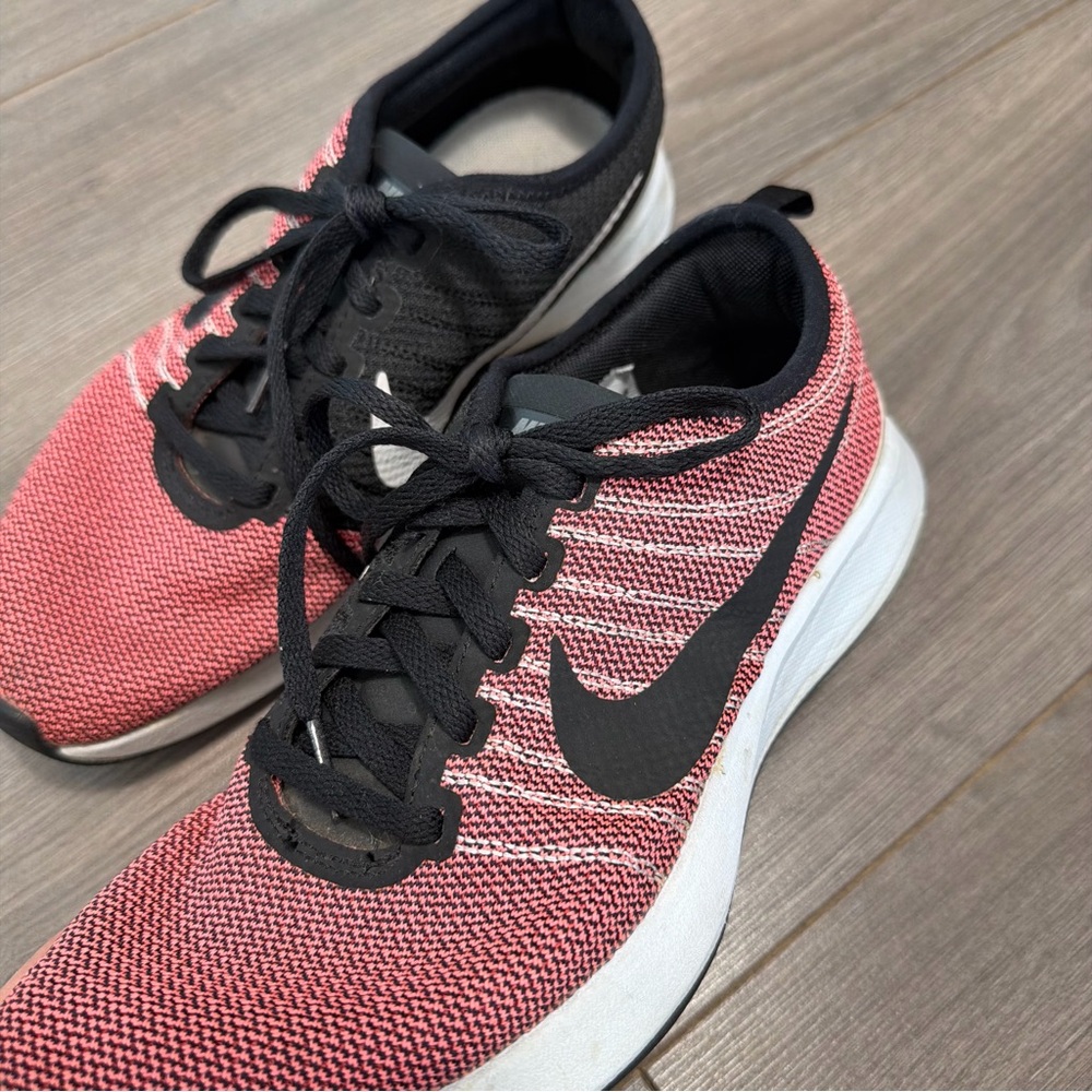 Nike Dualtone Racer Running Shoes - Lightweight Trainers - Picture 2 of 5